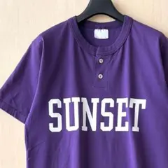 80s古着ヴィンテージ　ヘンリーネックTシャツ　紫　両面プリント　バックナンバー