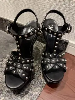 Saint Laurent スタッズ サンダル ブラックのサムネイル
