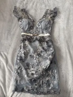 JEWELS フラワー刺繍胸元シアーレースドレス　S