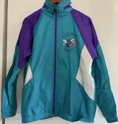 CHARLOTTE HORNETS シャーロットホーネッツ　ナイロンジャケット