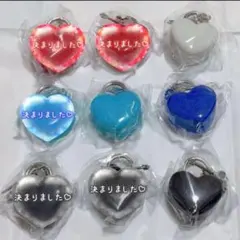 ピカっと！愛にカギ閉め！ハートの南京錠マスコット ガチャ