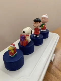 スヌーピー ペプシ ボトル キャップ 4個セット　クリスマス