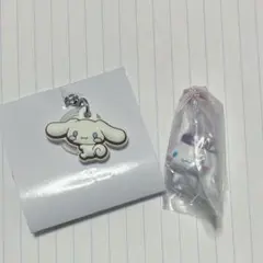 サンリオキャラクターズダブルチャームグミ　おみみでぶらりんマスコット