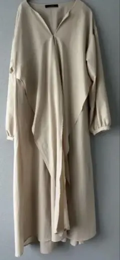 Wcloset ベージュ Vネック ロングワンピース 長袖