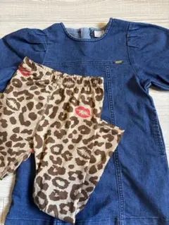 デニムワンピースとレオパードレギンスセット