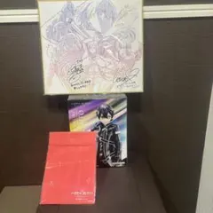 サイン入りアートボードとフィギュアセット