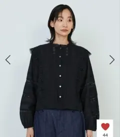 [タグ付き新品定価￥27500]アデュートリステス　レースピンタックブラウスのサムネイル