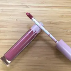 匿名配送 カイリーコスメティクス Kylie Jenner 302 マットリップ