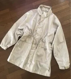 ELLE Lumière PARISエル ルミエールパリ⭐︎レインコート ベージュのサムネイル