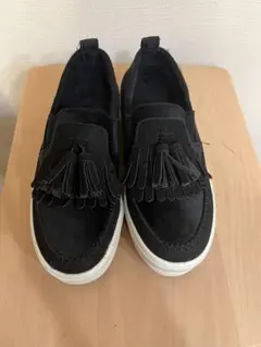 Item thumbnail for item 7dcf8f37-97c8-427b-8e2b-5f94f5fef42b