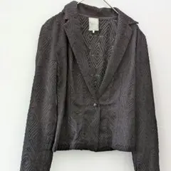 美品 シビラ 総柄 刺繍 テーラードジャケット ブラック M 日本製 コットンのサムネイル