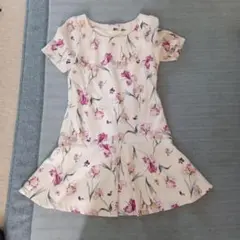 花柄 半袖 ひざ丈ワンピース