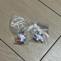 サンリオ エモきゅん2 めじるしアクセサリー しろうさ　キティ