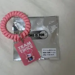 TWICE国立グッズ　ランダムロッカーキーリング　モモ　モブリーのサムネイル