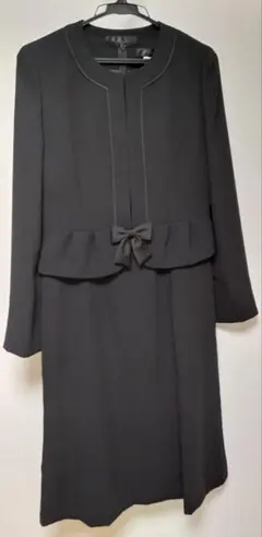【裏地に傷あり】レディース ブラックフォーマル ワンピース ジャケット 9号