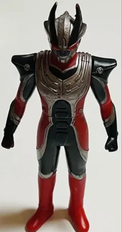 ウルトラ怪獣シリーズEX レイモン／レイモン（バーストモード） - メルカリ