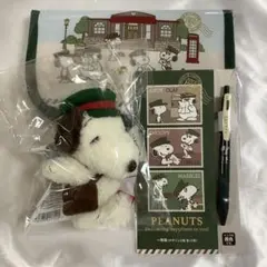 スヌーピー マスコットキーホルダー　マルチケース　ボールペンと一筆箋