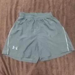 UNDER ARMOUR heatgear ハーフパンツ ショートパンツ SM