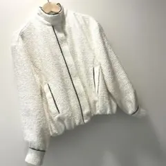 ZARA ホワイトスタンドカラージャケット
