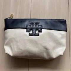 新品未使用　トリーバーチポーチ