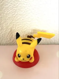 チョコエッグ ピカチュウ フィギュア
