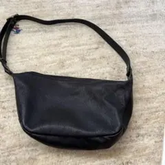 Leather arts &crafts MOTOレザーショルダーバッグブラック Leather arts &crafts MOTOレザーショルダーバッグブラック - メルカリ