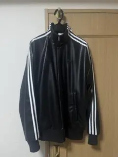 adidas レザートラックジャケットのサムネイル
