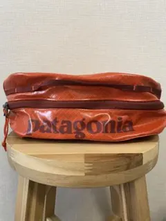 パタゴニア　ブラックホール　キューブ　6L