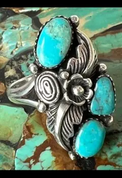 サンタフェにて購入。ナバホ族インディアンジュエリーハンドメイド