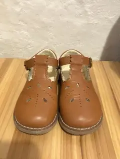 美品 ブラウン ストラップ フラット フォーマル シューズ 17cm