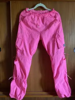 【極美品】バレンシアガスポーツ　ナイロンパンツ　ピンク　M バレンシアガ 極美品】バレンシアガスポーツ ナイロンパンツ ピンク M バレンシアガ
