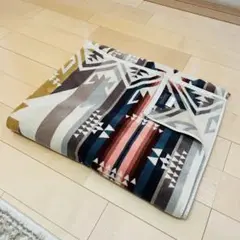 ペンドルトン タオルブランケット 102×178cm ホワイトサンドのサムネイル
