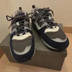 KARHU/カルフ FUSION2.0 スニーカー　サイズ7（25.5cm）のサムネイル