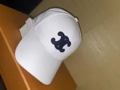 セリーヌキャップ 白 CELINE - CELINE セリーヌ キャップ トリオンフ