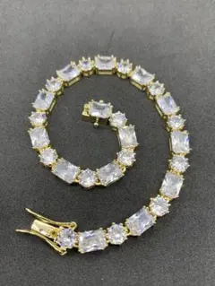 上品 キラキラ ガラス スワロフスキー gem クリスタル ブレスレット 