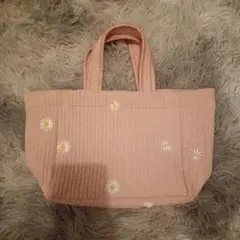 ヌビバッグ　ピンク花柄刺繍　新品未使用　キルティングトート