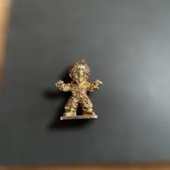 ドラゴンボール ミニフィギュア ゴールドカラー　　希少のサムネイル