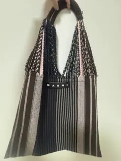 【user_d477ed32 様専用】マルニ　ハンモックバッグのサムネイル