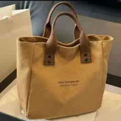 ファスナー付きカジュアルトートバッグ　ベージュ