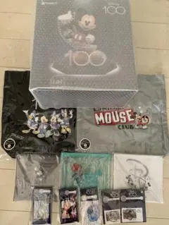 ディズニー　100周年　特大ミッキーフィギュア　おまけ多数