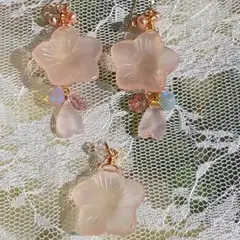 14kgf 天然石ピンクオニキスフラワーカービング　ピアスとペンダントトップ