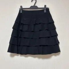 ストロベリーフィールズ　ティアードミニスカート　ブラック