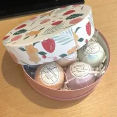 BATH BOMBS 7個　バスボム　バスボムセット 入浴剤　かわいい　箱