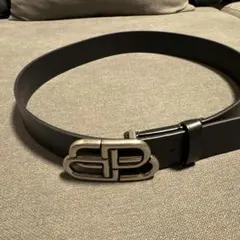 BALENCIAGA BBロゴ レザーベルト ネイビー 90 BALENCIAGA BBロゴ レザーベルト ネイビー 90 - メルカリ