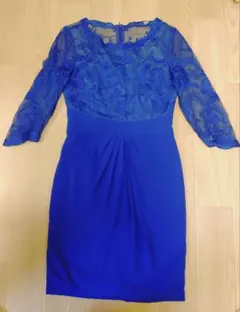 刺繍入り青タイトドレス 長袖