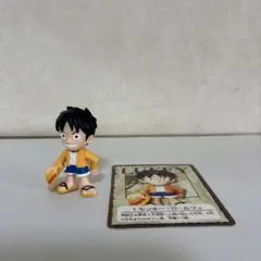 ワンピース モンキー・D・ルフィ フィギュア カード付