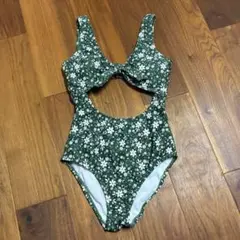 Item thumbnail for item a3d3677f-6dc5-44e3-a906-e9df84c8b664