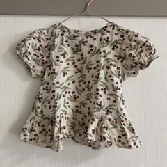 petit main チェリー柄トップス