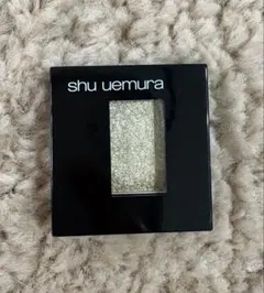 shu uemura シルバー パウダーアイシャドウ