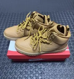新品同様　ナイキ コート ボロー MID